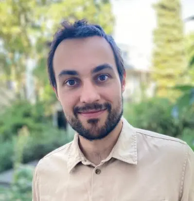 Ari Nadkarni, Trainer für Konfliktkommunikation